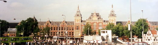 amsterdam centraal train station